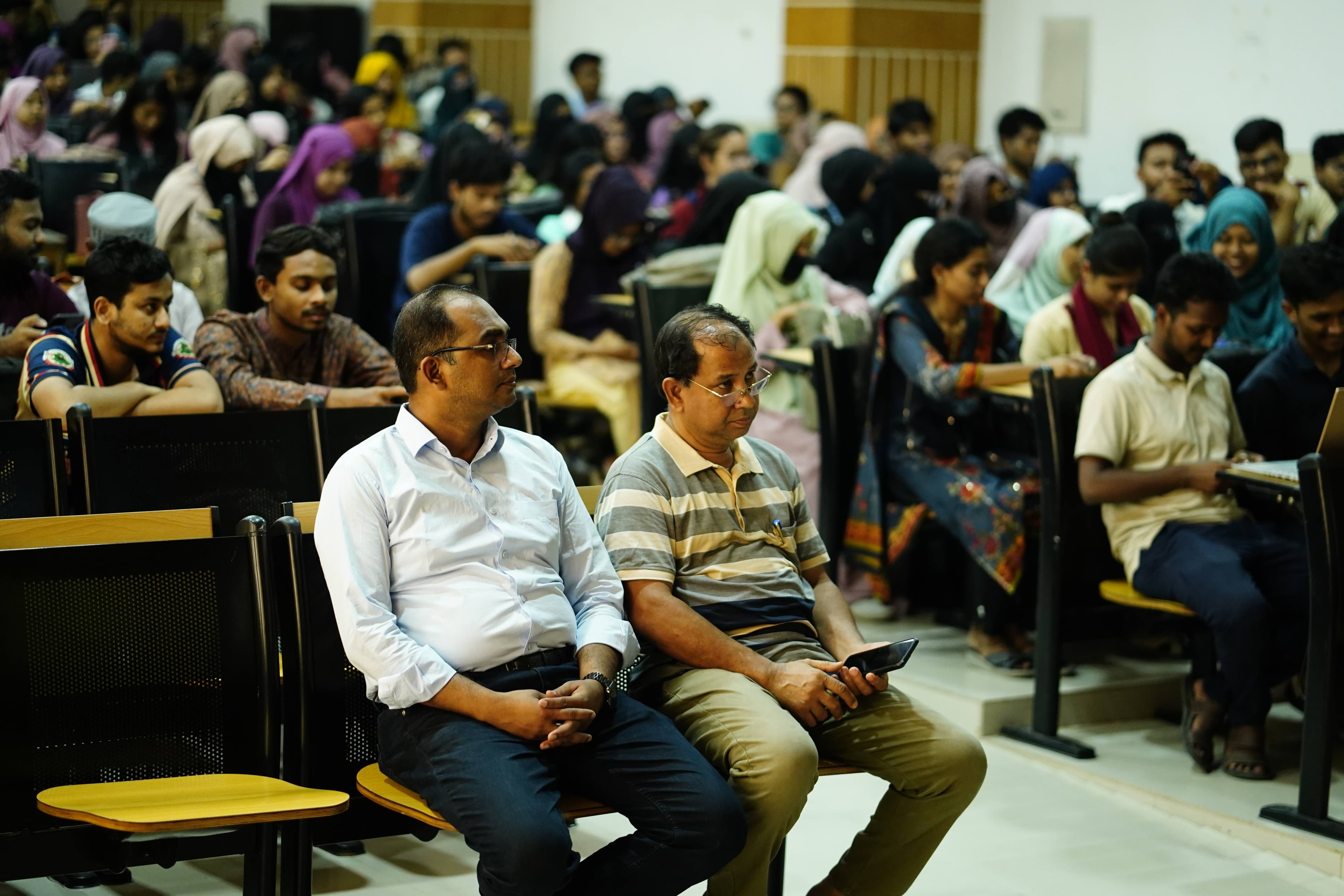 Project and KRTC team members at the Jashore seminar