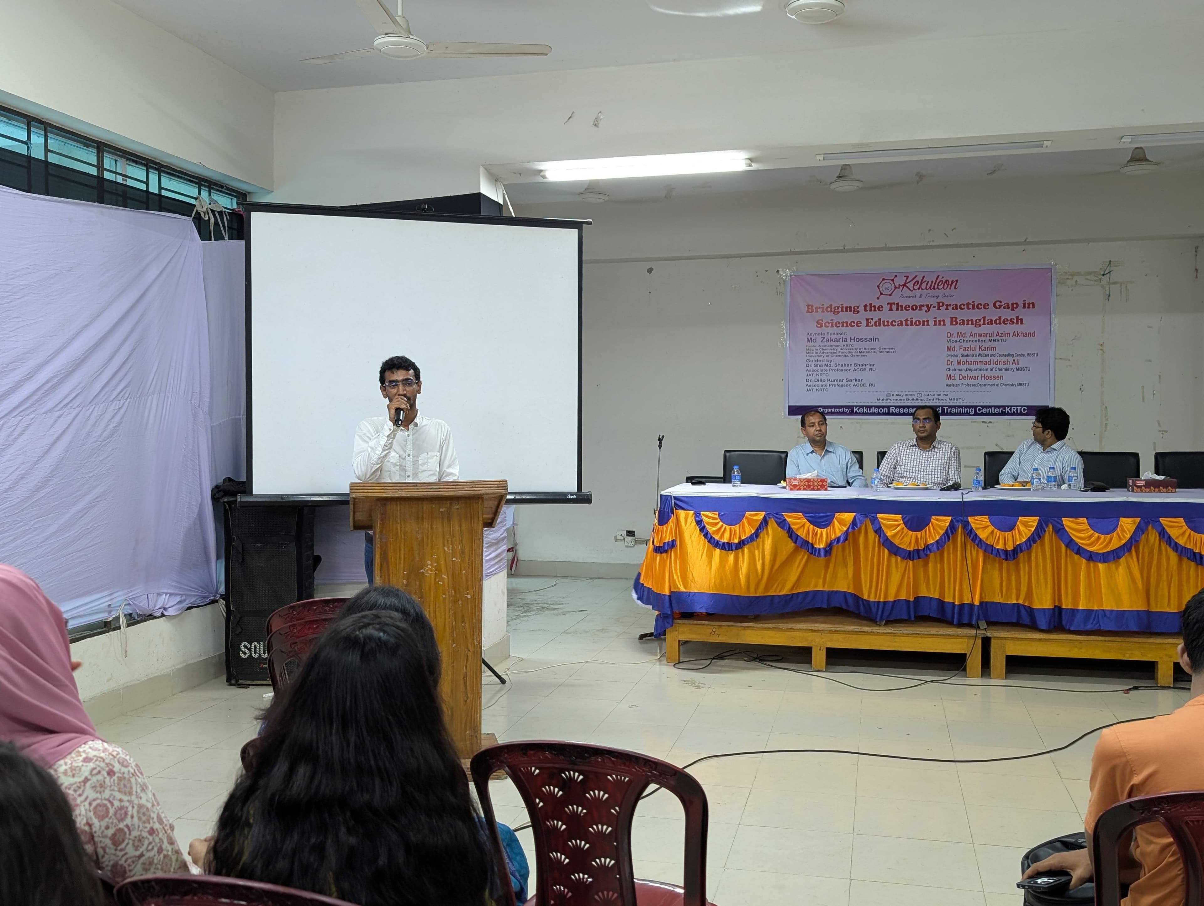 Md. Zakaria Hossain presenting at the MBSTU seminar