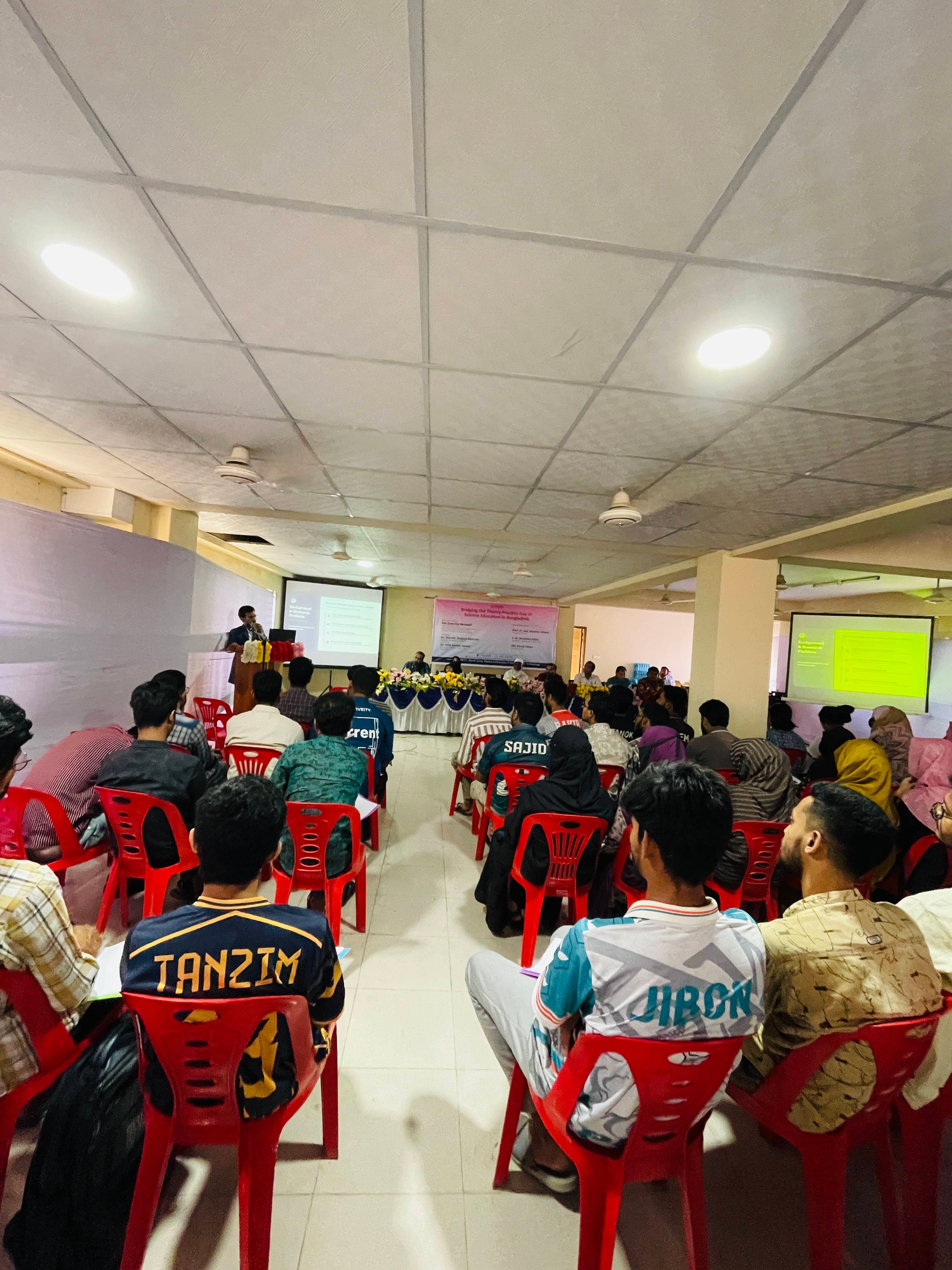 Open Q&A and discussion at the Pabna seminar