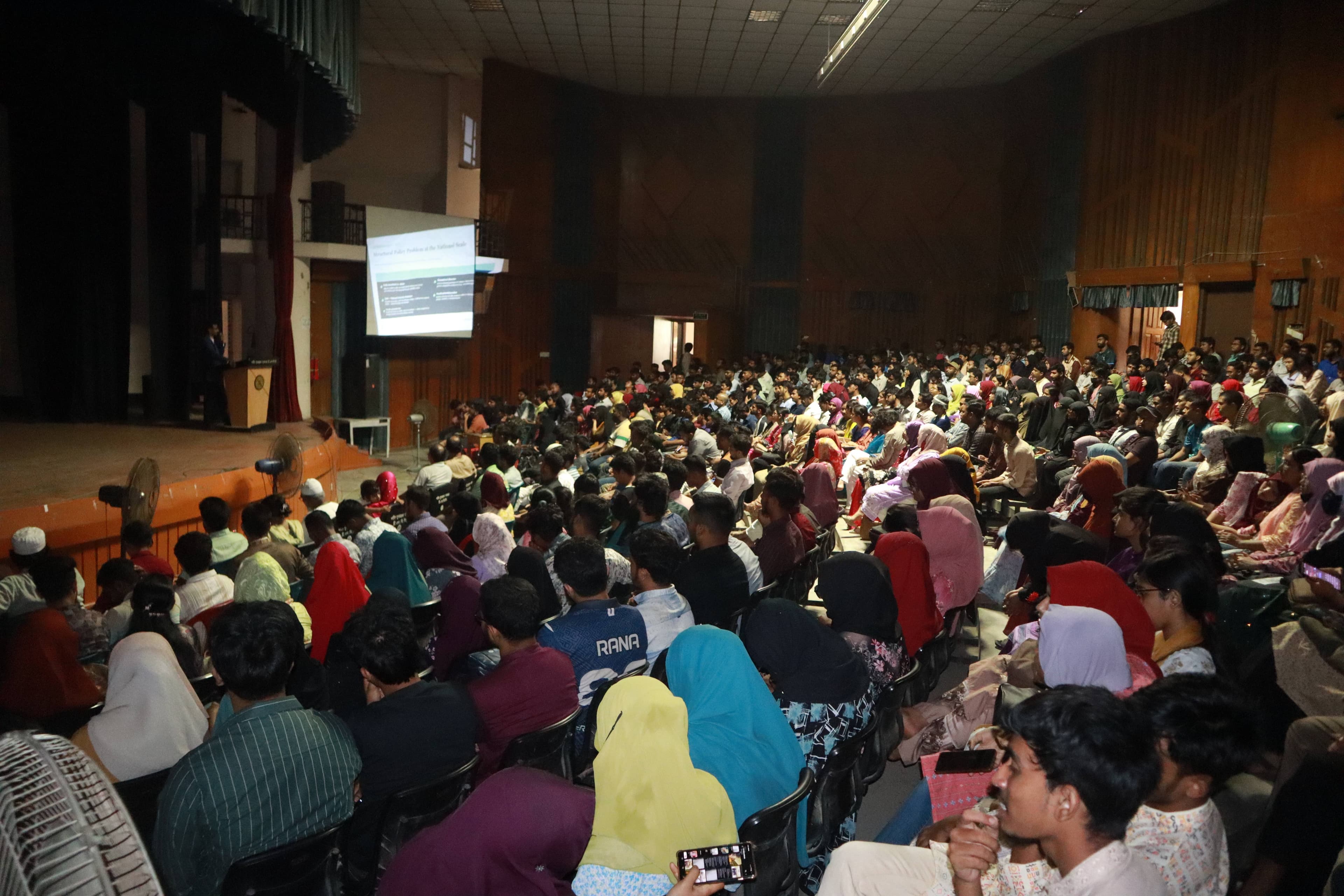 Open Q&A and discussion at the Rajshahi seminar